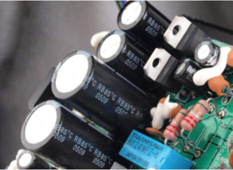 「黑金刚电容」电容器的结构、原理及作用