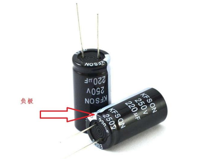 「NIPPON CHEMI-CON」电解电容极性接错会爆炸，如何避免？