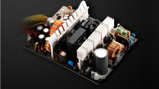 迄今最为稳定的NCC黑金刚电容 HKC泰坦400