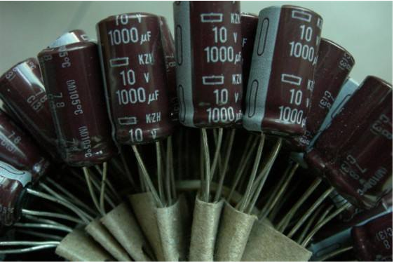 电容器主要用途是什么 电容器主要用途是什么